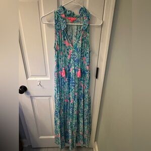 Lilly Pulitzer maxi dress. Size XS